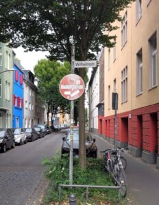 Straßenschild Wilhelmstraße